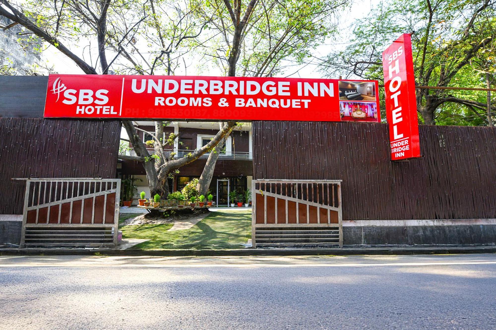 Hotel FabExpress Under Bridge Neu-Delhi Exterior foto